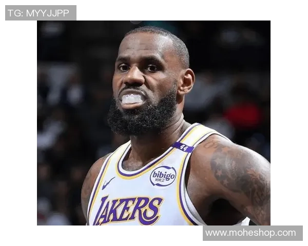 12年经典对决雷霆与湖人重燃战火CCTV5全程直播精彩回顾