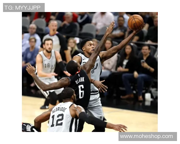 10月8日火箭与马刺精彩对决比赛录像回顾及精彩瞬间分析