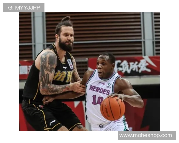 高士路mg与帕拉尼恩斯的精彩对决分析及比赛前瞻