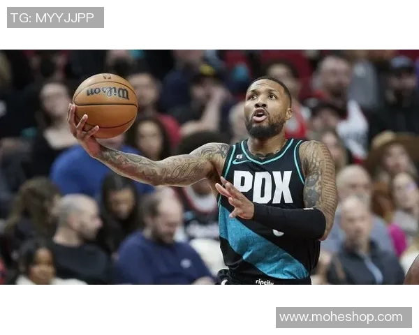 步行者与开拓者精彩对决全场录像回放分析与精彩瞬间回顾